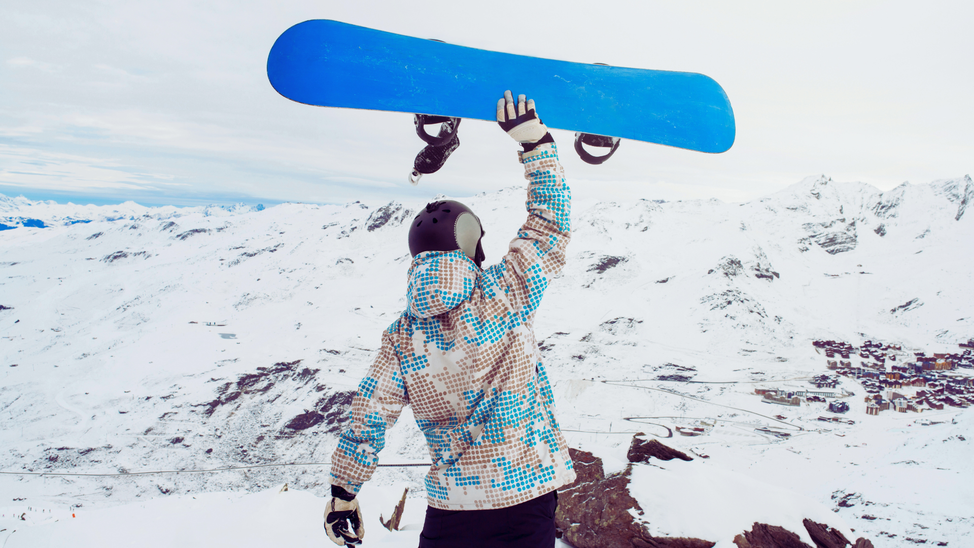 You are currently viewing Adventure Activities for Adrenaline Junkies: Thrilling Experiences for the Bold